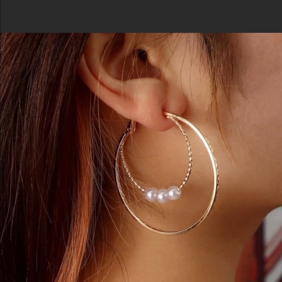 Jewelry - Gold Tone Layered Hoop Earrings